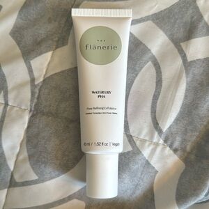 Flanerie Water Lily PHA